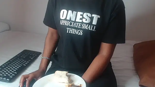 AshleyT255 online show from 10.20.25