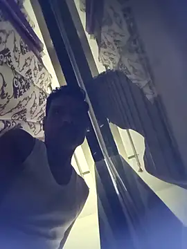 Snapshot of 8133vaibhavh chatting on 09.29.25 8133vaibhavh online show from 09.29.25