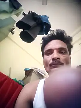 Snapshot of 8133vaibhavh chatting on 11.25.25 8133vaibhavh online show from 11.25.25