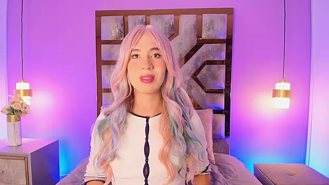 Snapshot of Electra_Gosselin chatting on 09.16.25 Electra Gosselin online show from 09.16.25