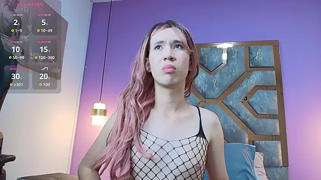 Snapshot of Electra_Gosselin chatting on 10.27.25 Electra Gosselin online show from 10.27.25