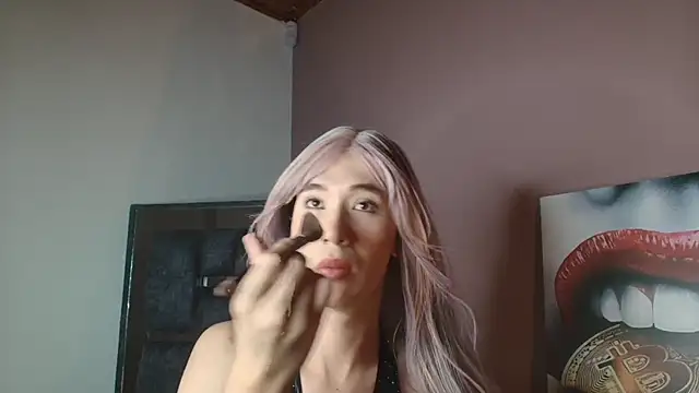 Electra Gosselin online show from 12.16.25