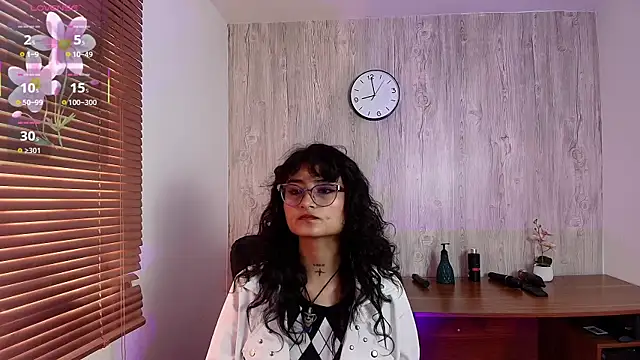 LilyRouset online show from 09.29.25