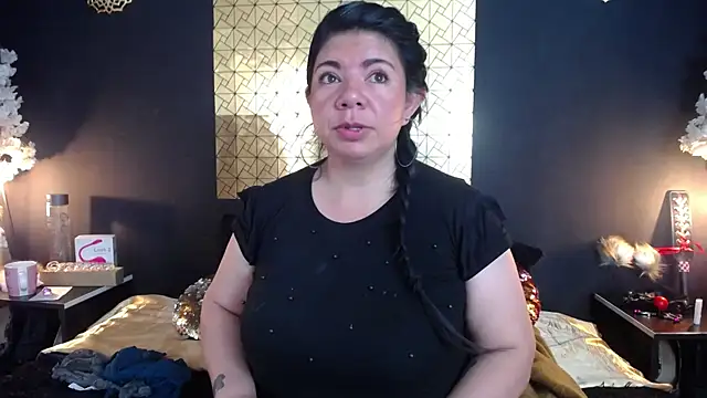 kinky momm online show from 04.16.26