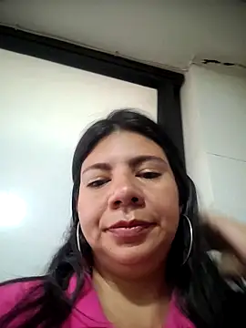 kinky momm online show from 04.27.26