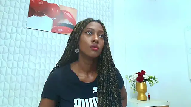 Snapshot of GhanimaBrooks chatting on 10.19.25 GhanimaBrooks online show from 10.19.25