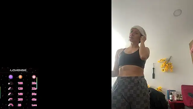 Snapshot of Biancamirage3 chatting on 09.29.25 Biancamirage3 online show from 09.29.25