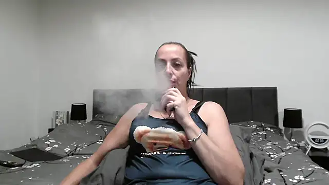 ShawtLana online show from 10.25.25