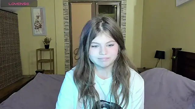 Lilly Jess online show from 10.13.25