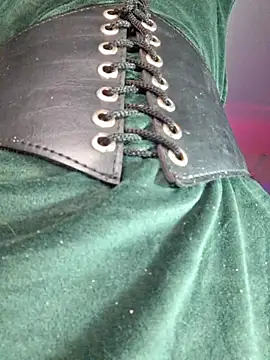 carolinerue online show from 02.27.26