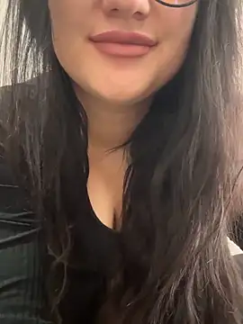 Molly-molly- online show from 10.09.25