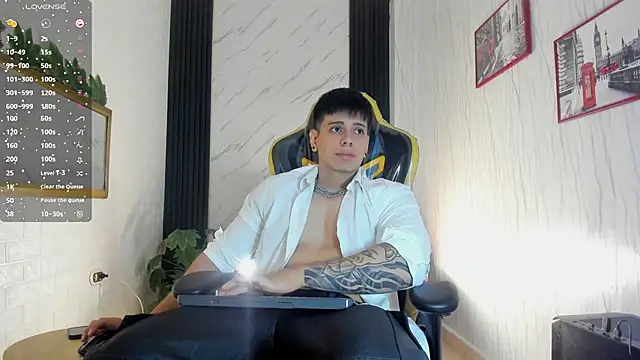 xKevyn online show from 10.26.25