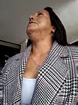 Misshot 01 online show from 09.29.25