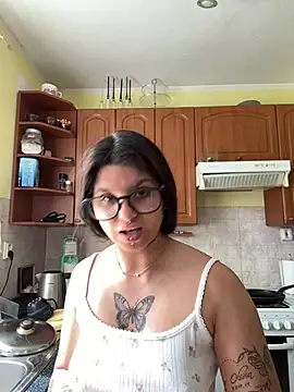 Brutecia2002 online show from 03.25.26