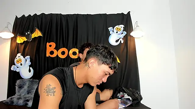 Snapshot of maicol_cum23 chatting on 10.26.25 maicol cum23 online show from 10.26.25