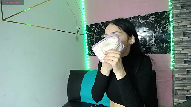 emmydurant online show from 10.10.25