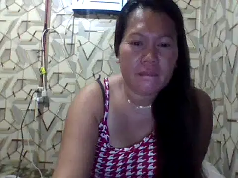 Snapshot of eliza_kate chatting on 10.03.25 eliza kate online show from 10.03.25