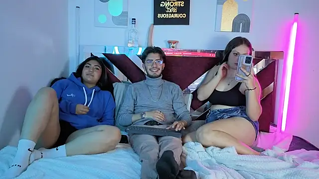 nerd perverse online show from 09.13.25