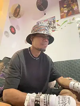 Teito69 online show from 09.19.25