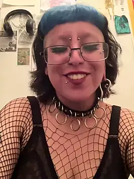 kinkydolly666 online show from 09.15.25