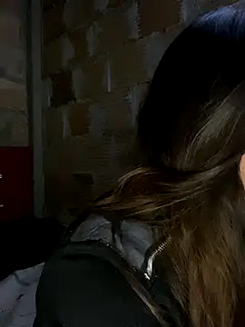 Snapshot of Merlina_Clarke chatting on 10.12.25 Merlina Clarke online show from 10.12.25