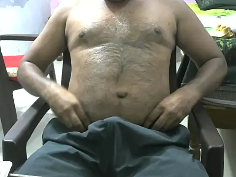 Famit025 online show from 12.13.25