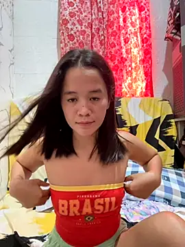 Snapshot of slimmy_ME chatting on 09.16.25 slimmy ME online show from 09.16.25