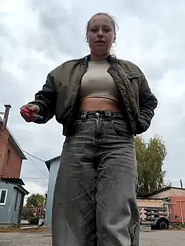 Jessie Queen 1 online show from 10.06.25