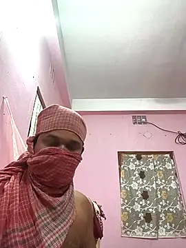 Snapshot of KanchiNp chatting on 10.20.25 KanchiNp online show from 10.20.25