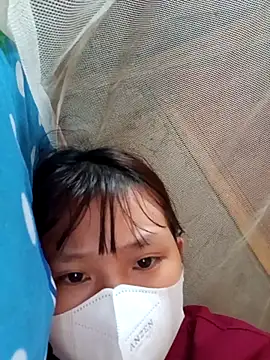 Snapshot of kata-00 chatting on 09.19.25 kata-00 online show from 09.19.25