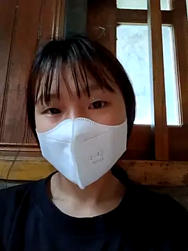 Snapshot of kata-00 chatting on 10.07.25 kata-00 online show from 10.07.25