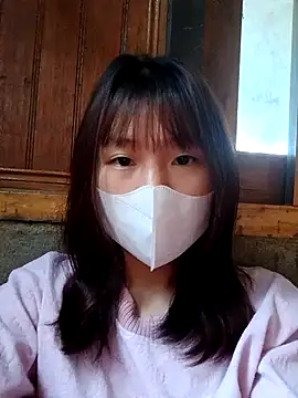 Snapshot of kata-00 chatting on 10.26.25 kata-00 online show from 10.26.25