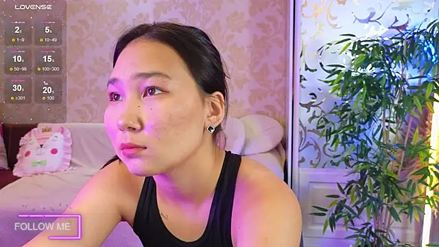 Yoon Mi online show from 09.15.25