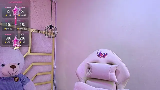 april bennett online show from 09.25.25