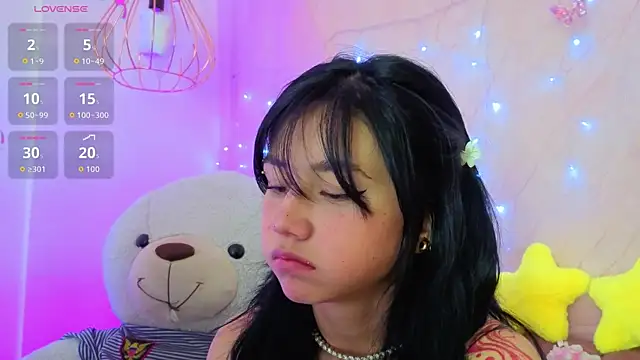 april bennett online show from 04.07.26