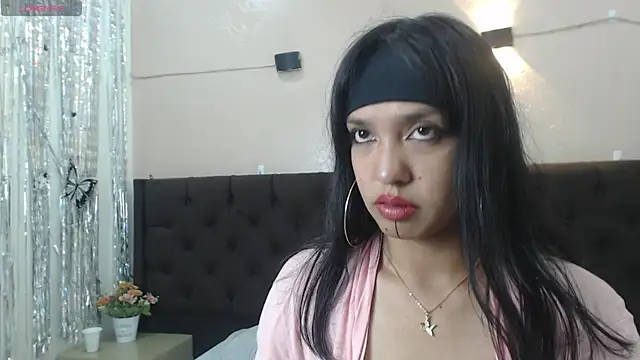 Dalila Azhar online show from 09.15.25