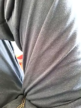 Chanderi19 online show from 11.20.25