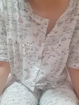 Snapshot of Lamya-dalo3a chatting on 09.23.25 Lamya-dalo3a online show from 09.23.25