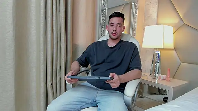 matti de lucaa online show from 10.03.25