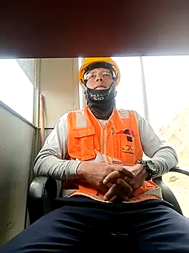 Snapshot of PotroDotado23659 chatting on 10.27.25 PotroDotado23659 online show from 10.27.25