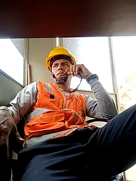 Snapshot of PotroDotado23659 chatting on 10.29.25 PotroDotado23659 online show from 10.29.25