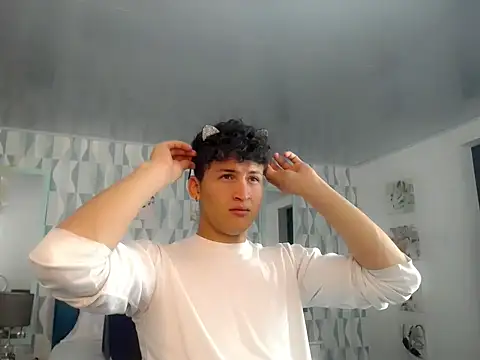 Axel savage online show from 09.25.25