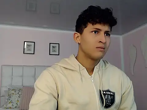 Axel savage online show from 09.27.25