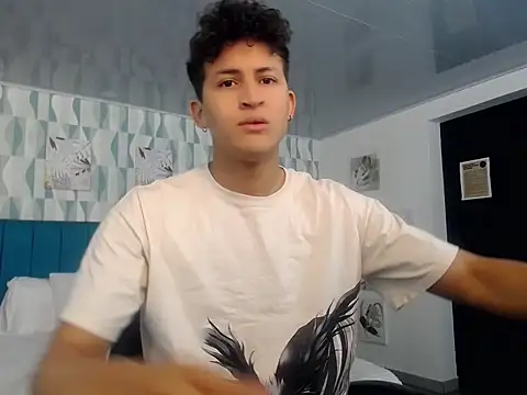 Axel savage online show from 09.29.25