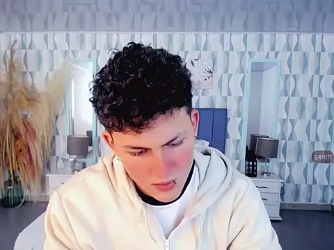 Axel savage online show from 10.24.25