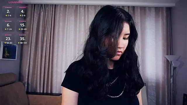 DebrahJungels online show from 09.24.25