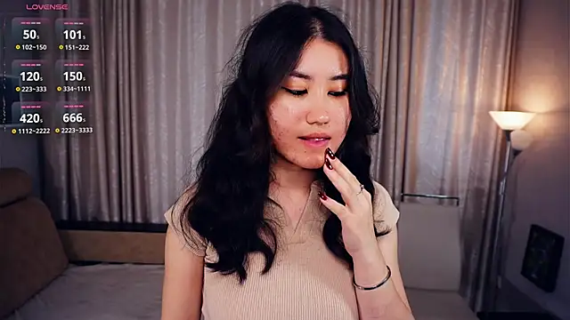 DebrahJungels online show from 10.02.25