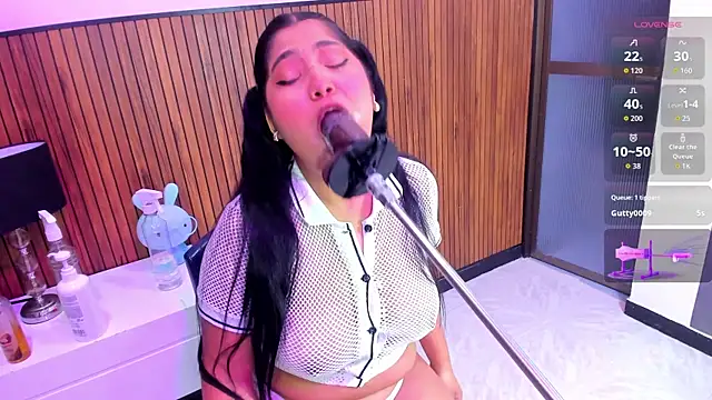 mysticlatina1 online show from 10.17.25