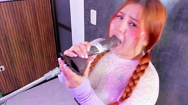 alana glasses online show from 02.14.26