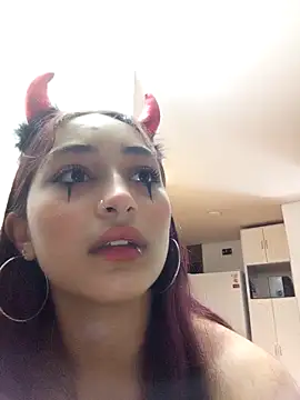 Snapshot of Lia_Teen chatting on 10.25.25 Lia Teen online show from 10.25.25